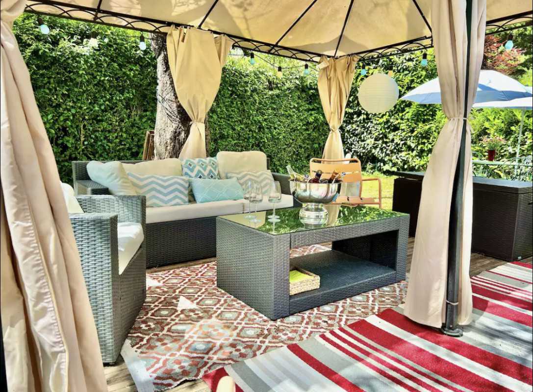 Magnifique villa familiale (meublée) à 30min de Genève et Lausanne (VD-CH)