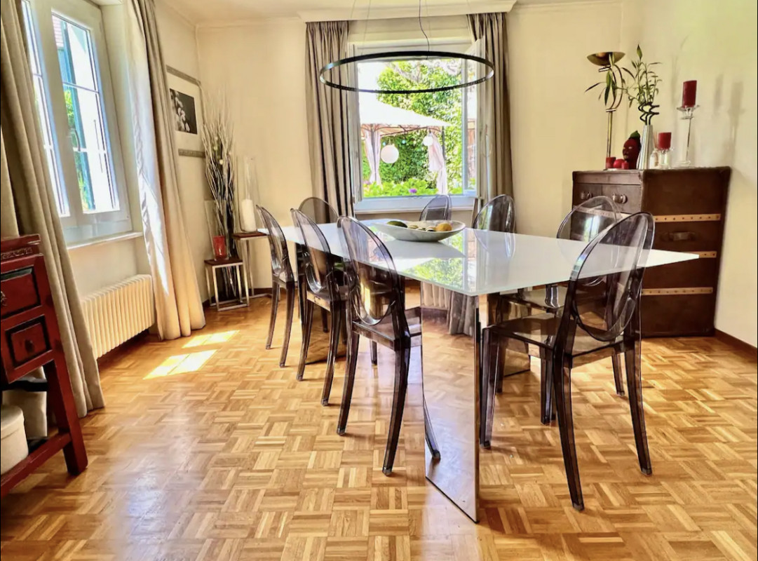 Magnifique villa familiale (meublée) à 30min de Genève et Lausanne (VD-CH)