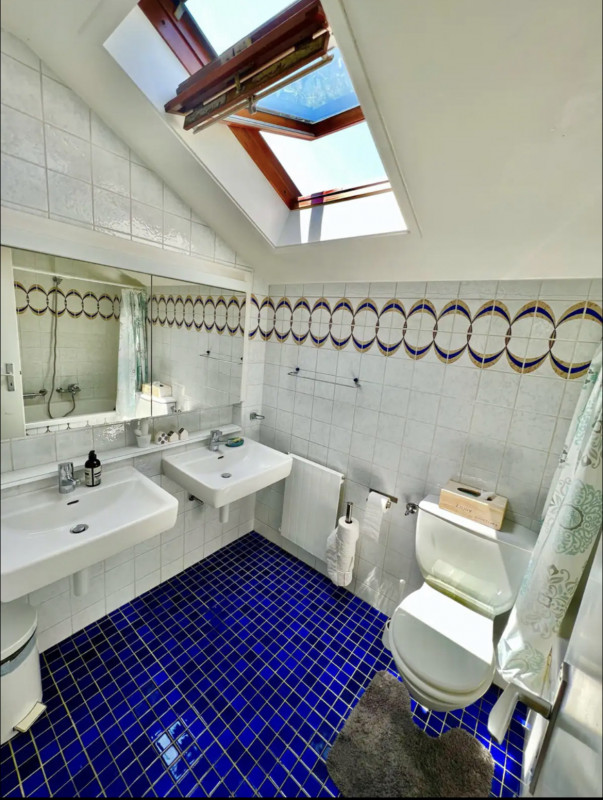 Magnifique villa familiale (meublée) à 30min de Genève et Lausanne (VD-CH)