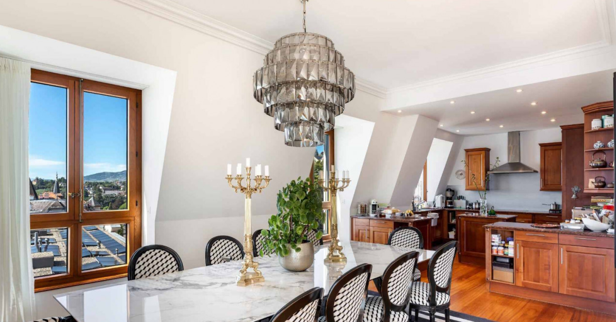 Appartement exceptionnel dans un immeuble Haussmannien à Montreux (VD-CH)