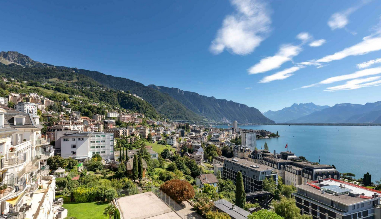 Appartement exceptionnel dans un immeuble Haussmannien à Montreux (VD-CH)