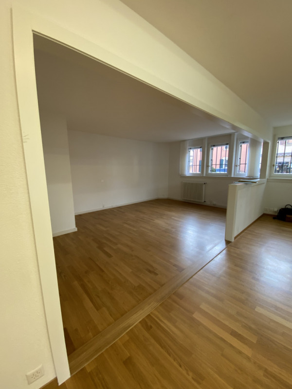 Surface commerciale d'env. 100 m2 - Place de Chauchy 2, 1164 Buchillon