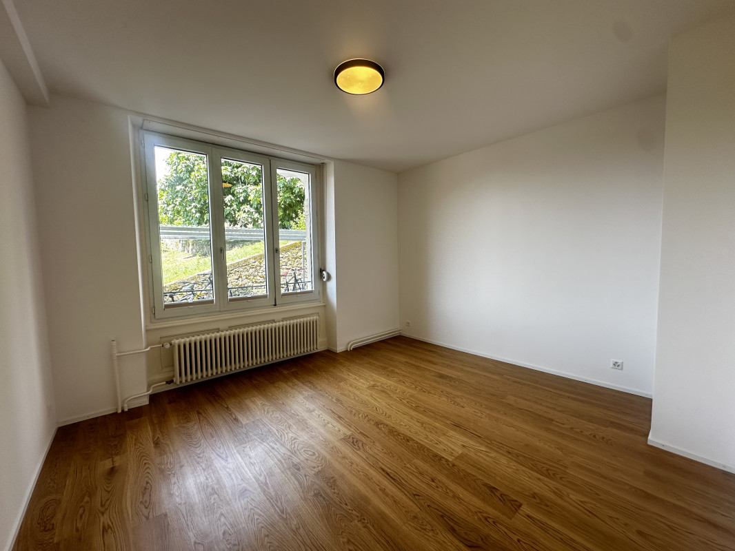 Magnifique appartement de 3.5 pièces - Rue du Centre 1, 1820 Montreux