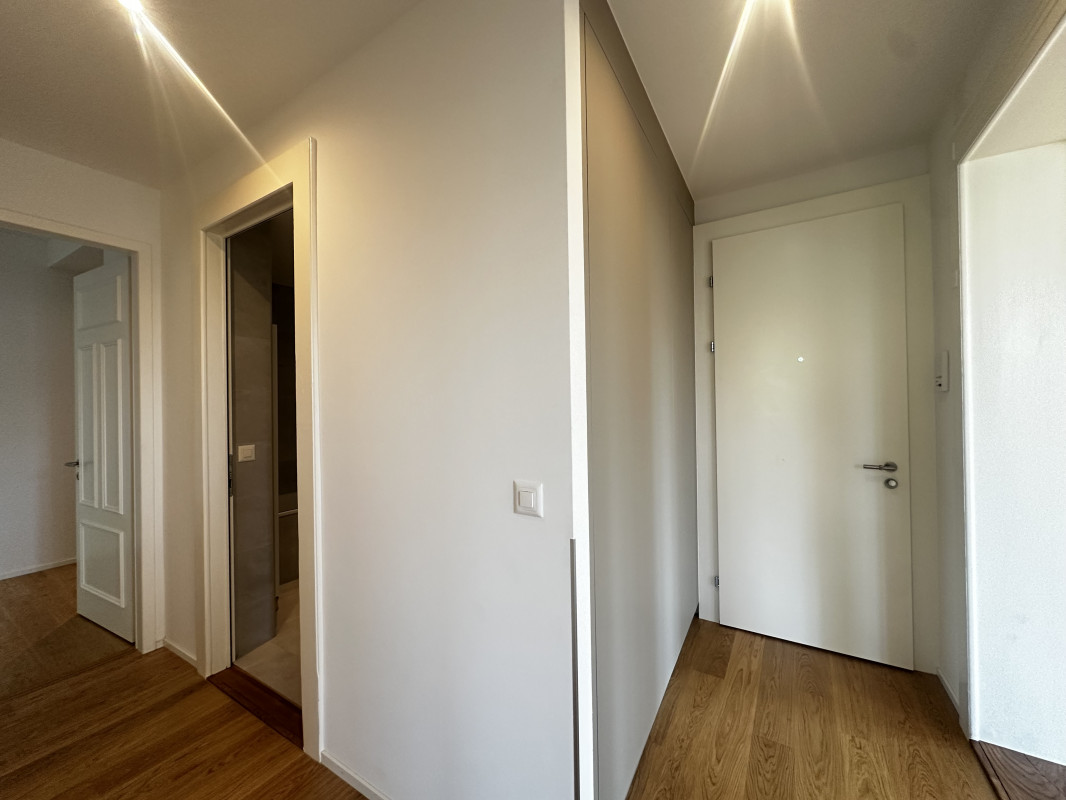 Magnifique appartement de 3.5 pièces - Rue du Centre 1, 1820 Montreux