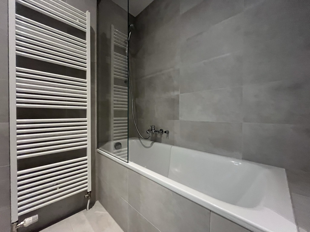 Magnifique appartement de 3.5 pièces - Rue du Centre 1, 1820 Montreux