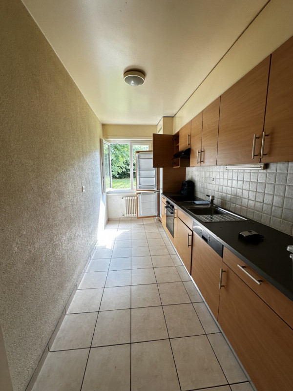 Spacieux 3.5 pièces avec balcon - Ch. de Rovéréaz 14, 1012 Lausanne