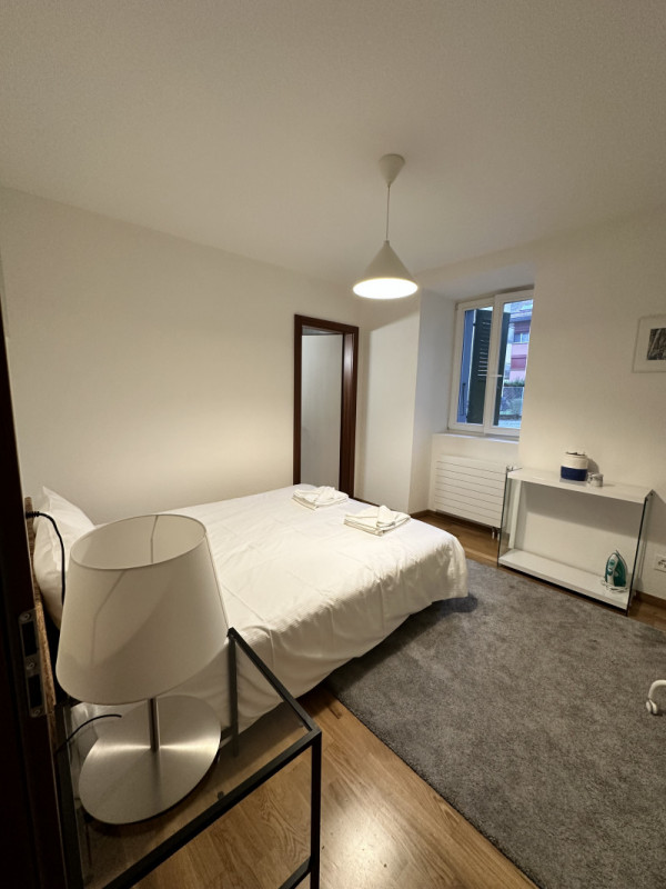 Avenue Louis-Edouard 2 à Lucens / 2.5 pièces MEUBLE au rez-de-chaussée 