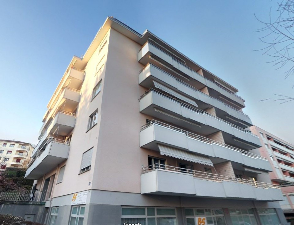 Appartement de 4 pièces au 5ème étage avec grande terrasse