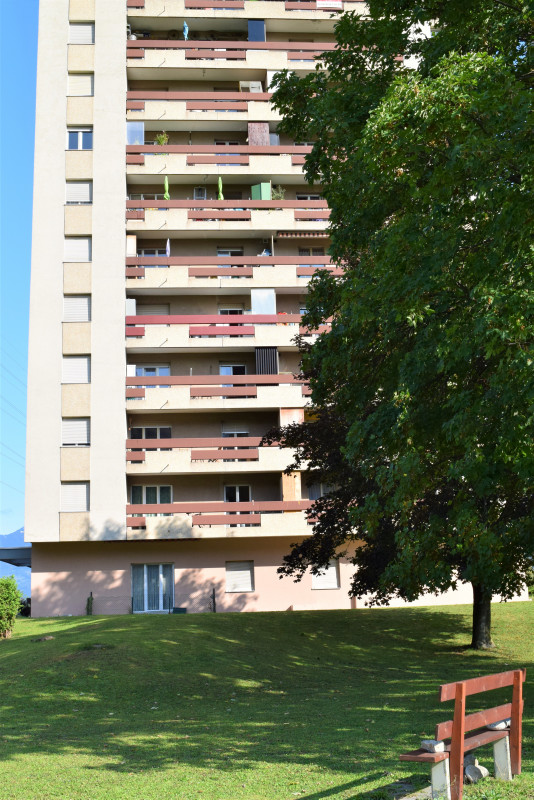 Appartement  de 4.5 pièces, rénové, avec place parc inclue