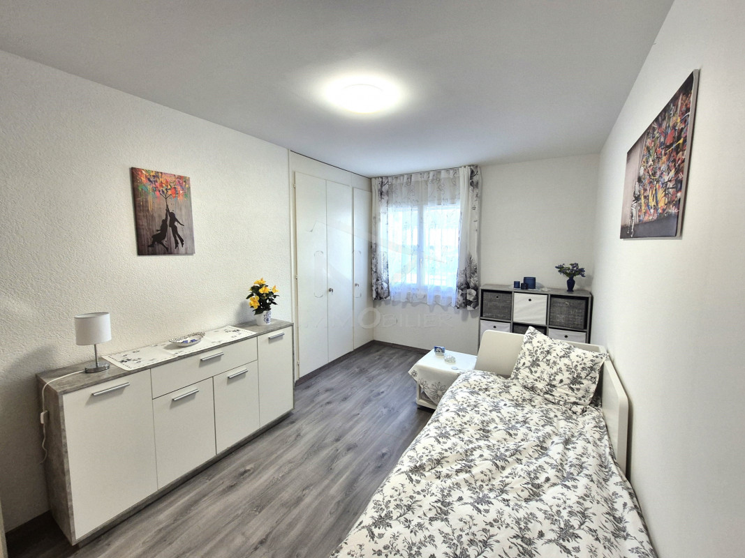 Magnifique ! Spacieux appartement de 4,5 pièces avec véranda, terrasse et jardin