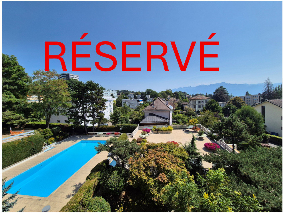 Appartement traversant 2 pièces dans Résidence ,rénové, piscine,  RÉSERVÉ !