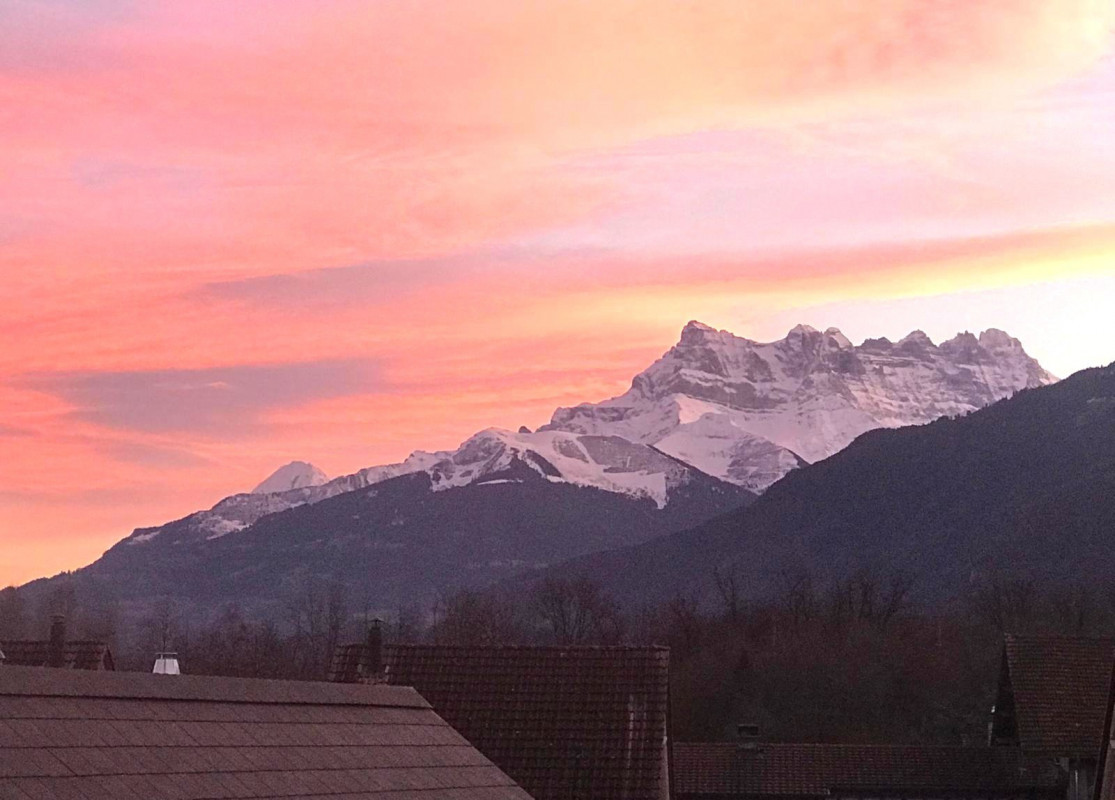 Lumineux Attique Duplex de 4,5 pièces 112m2 à Chessel