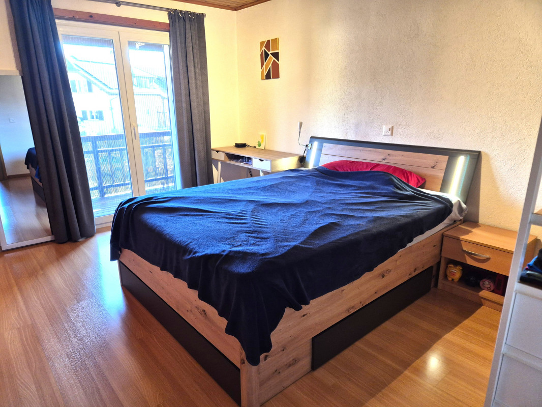 St-Triphon/Ollon : Belle villa mitoyenne contigüe de 4,5 pièces, terrasse-jardin