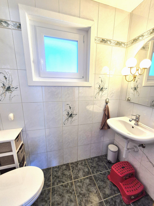 St-Triphon/Ollon : Belle villa mitoyenne contigüe de 4,5 pièces, terrasse-jardin