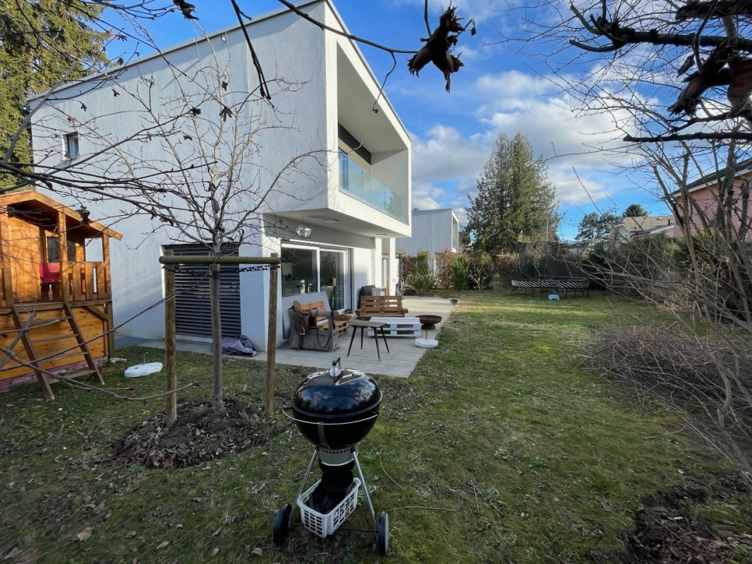 Magnifique maison familiale moderne à Chêne-Bourg location 6 mois