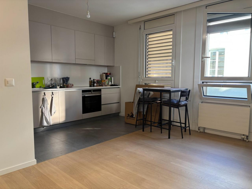 Magnifique et récent 3 pièces, hyper-centre de Genève