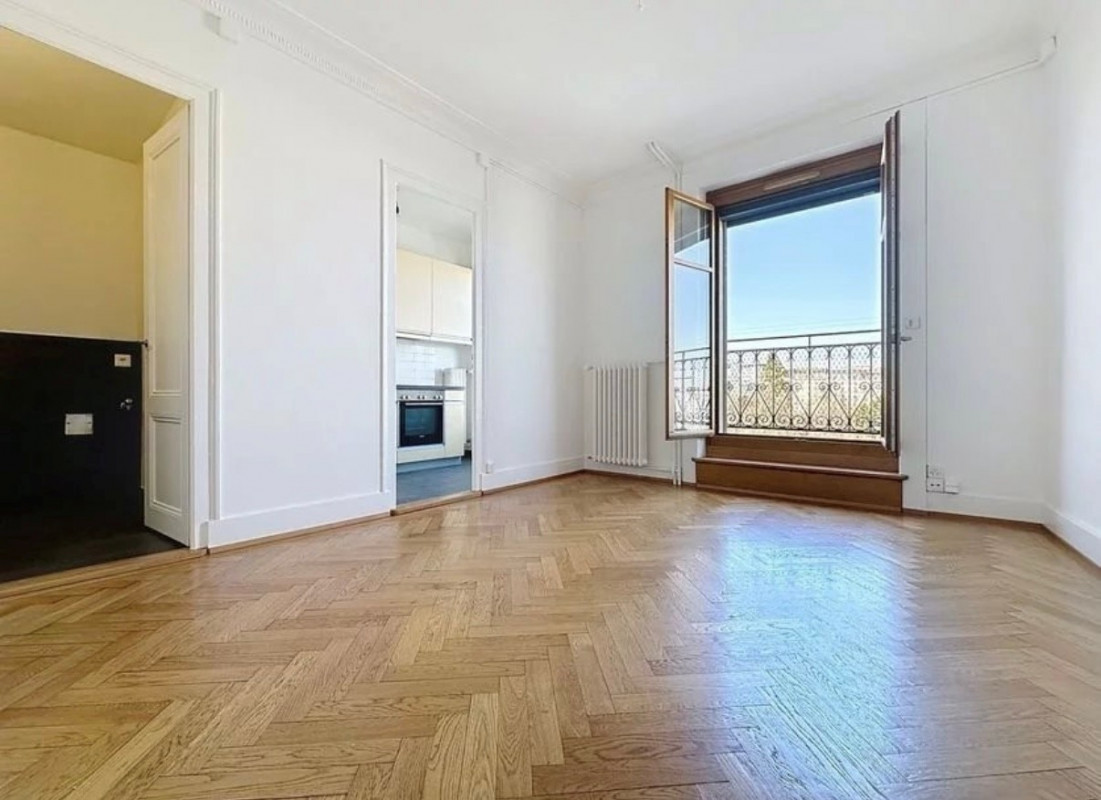 Très joli 2 pièces Hypercentre de Genève