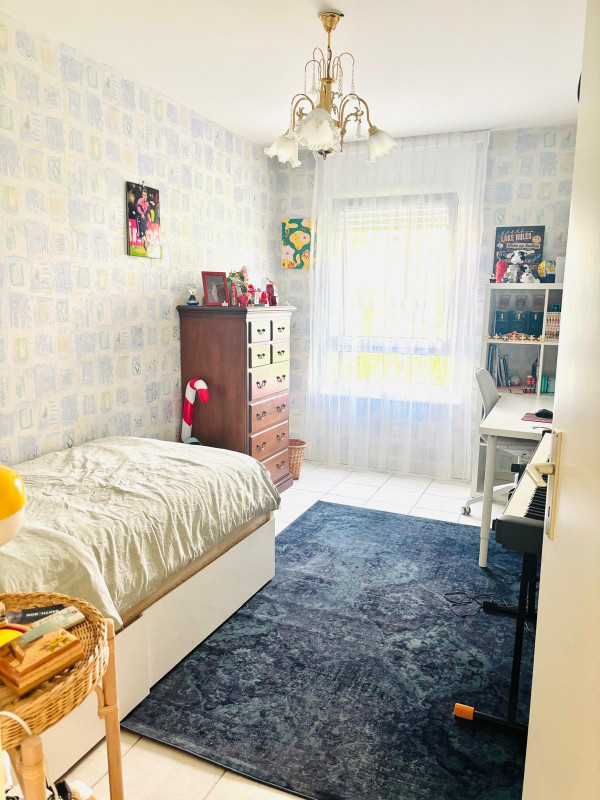 Très beau 5.5 pièces entièrement meublé avec balcon au Petit-Saconnex/Genève