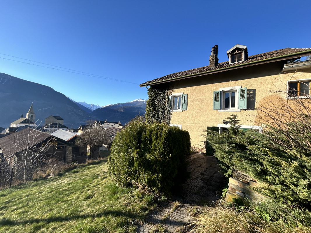 Votre pied à terre en Valais, idéalement situé !