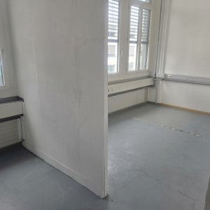 Local commercial rénové idéal pour atelier – 150 m² — photo 8