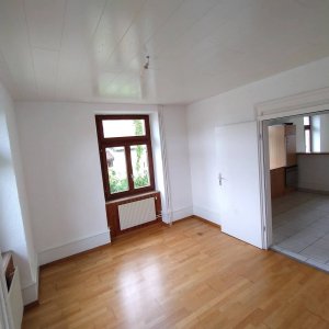 Appartement de 4 pièces au 1er étage à Courfaivre 2853 — photo 10