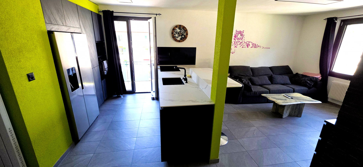 Appartement de 3,5 pièces lumineux vue sur les montagne — photo 3