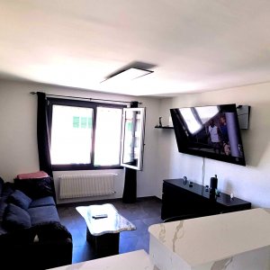 Appartement de 3,5 pièces lumineux vue sur les montagne — photo 10