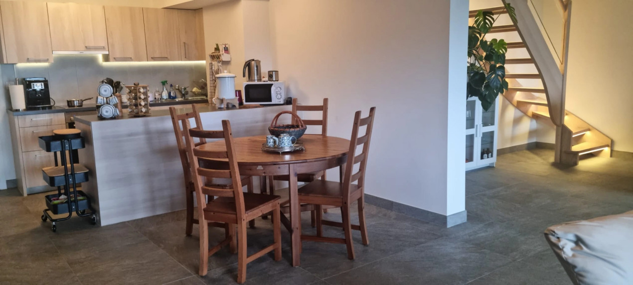 5 Pièces, 148 m², Rez-de-chaussée avec vue sur les alpes — photo 1