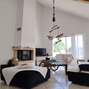 Appartement-villa 130m²,jardin 150m²,terrasse-balcon 25m², Sud,vue sur les Alpes ; — photo 8