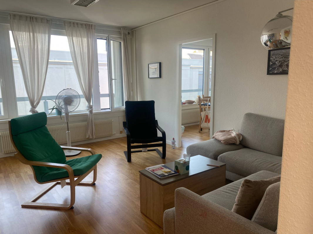 A LOUER - Nations / Gare - Bureau d'environ 180 m² (CHF 28,30.- le m2) — photo 5