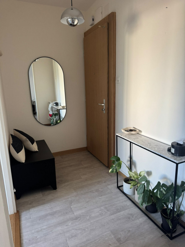 Appartement de 3 pièces au 5ème étage situé à Onex 1213 — photo 7