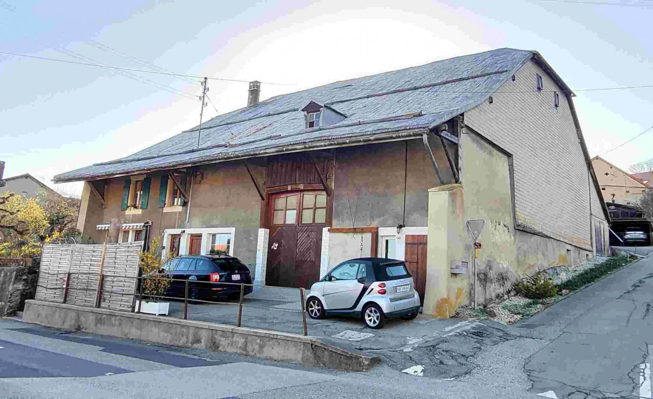8 pièces Mont-la-Ville 1148