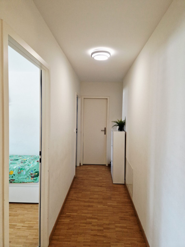 Appartement de 5 pièces au 1er étage situé à Le Grand-Saconnex 1218 — photo 9