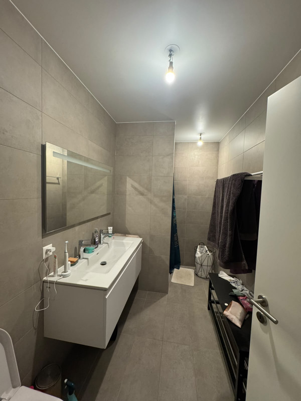 Appartement de 4 pièces au 2ème étage situé à Troinex 1256 — photo 15
