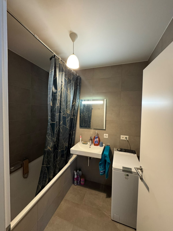 Appartement de 4 pièces au 2ème étage situé à Troinex 1256 — photo 17