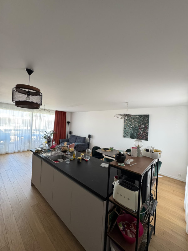 Appartement de 4 pièces au 2ème étage situé à Troinex 1256 — photo 5