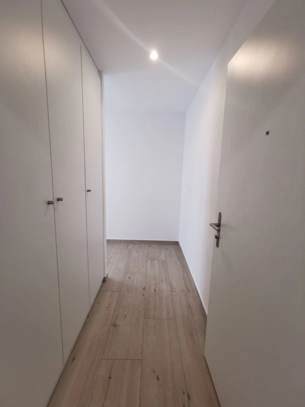 Appartement / condominium de 1 chambre et 1 salle de bain — photo 11