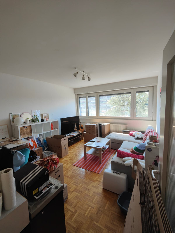 Appartement de 2,5 pièces au 4ème étage à Thônex 1226 — photo 1