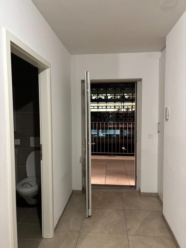 URGENT – Reprise de bail, grand studio de 38 m² à Chavannes-près-Renens — photo 11