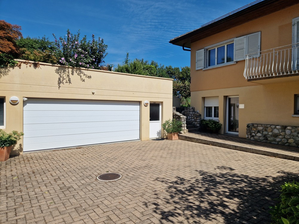 Belle maison familiale au calme avec grand jardin et espace professionnel – Gland — photo 3