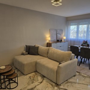 Appartement de 4 pièces au 5ème étage situé à Meyrin 1217 — photo 6