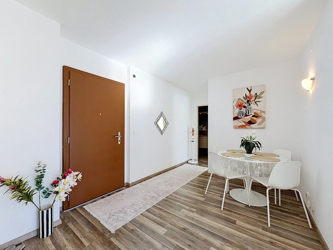 Exclusivité - Idéal investisseur, 3.5% de rendement, centre Sion — photo 5