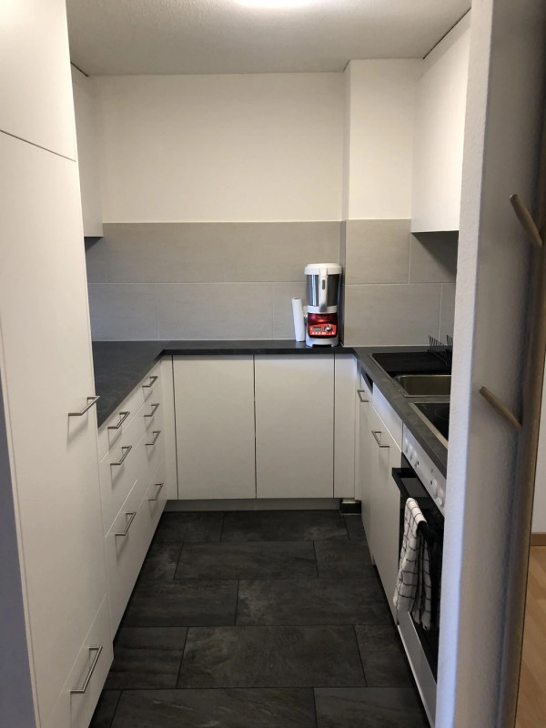 Möblierte 2,5-Zimmer-Wohnung im Herzen von Zug — photo 9