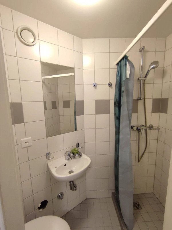 Reprise de bail – Studio meublé 18 m² à Yverdon, 800 CHF charges comprises — photo 11