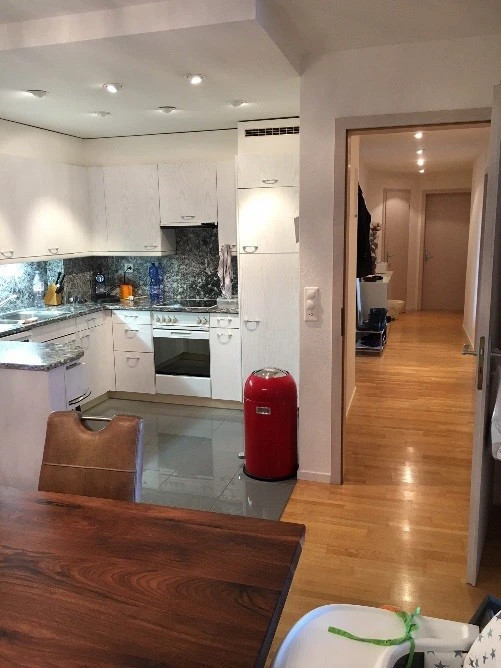 Helle 3,5 Zimmer Wohnung im Kreis 6 mit Balkon — photo 7