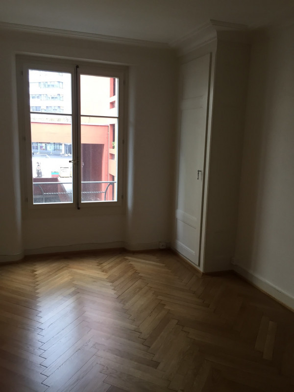 Appartement de 3 pièces au 1er étage situé à Genève 1205 — photo 23