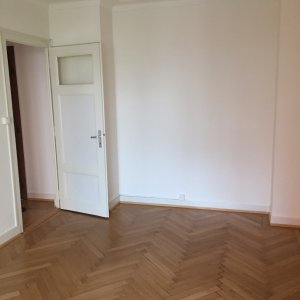Appartement de 3 pièces au 1er étage situé à Genève 1205 — photo 2