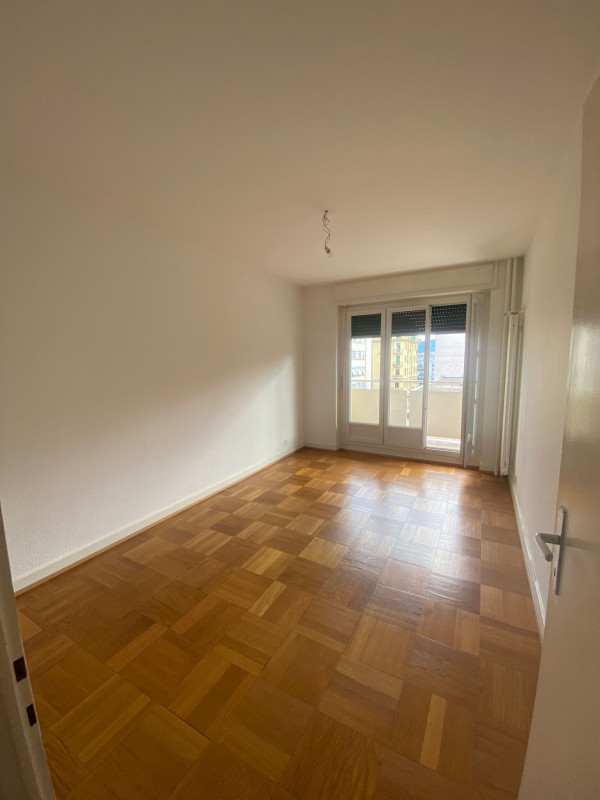 Appartement de 3,5 pièces au 4ème étage situé à Genève 1202 — photo 7