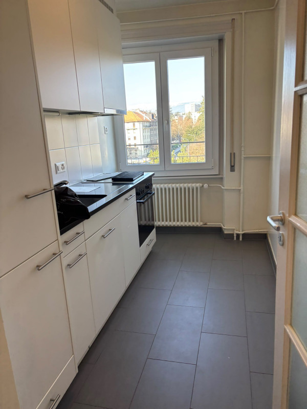 Appartement de 3,5 pièces au 5ème étage situé à Genève 1202 — photo 11