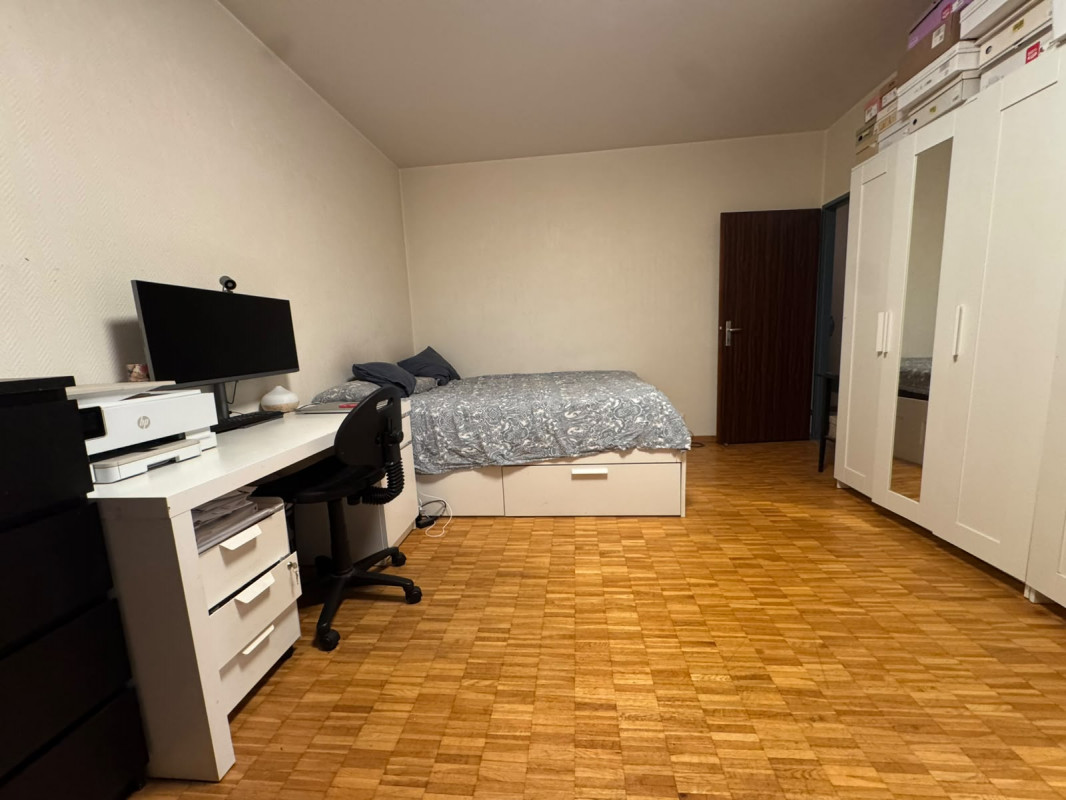 Appartement de 2 pièces au 4ème étage situé à Genève 1203 — photo 3